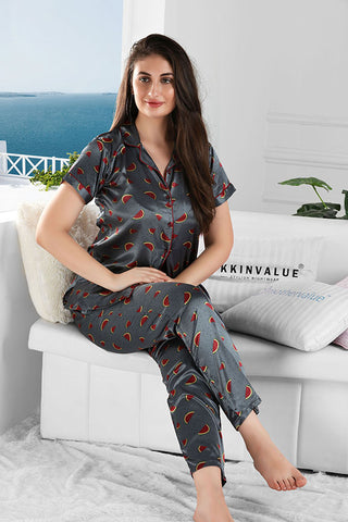 Skkinvalue’s Pure Satin Pajama Set - Indulge in Luxury